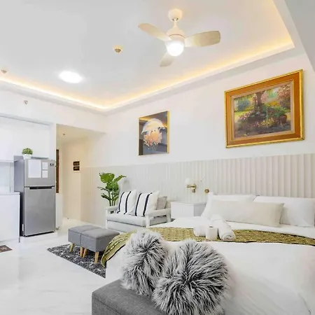 Casa Feliza Belle-Veranda Overlooking Venice Grand Canal Gondola Ride, With Pool,Gym,Tennis,Basketball Courts,Sauna And Massage Room Manila Exterior photo
