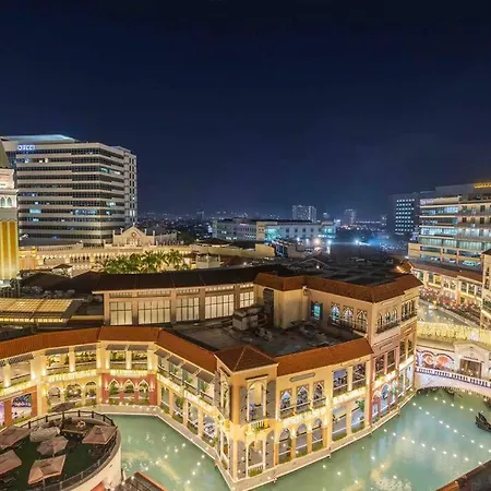 Casa Feliza Belle-Veranda Overlooking Venice Grand Canal Gondola Ride, With Pool,Gym,Tennis,Basketball Courts,Sauna And Massage Room Manila Exterior photo