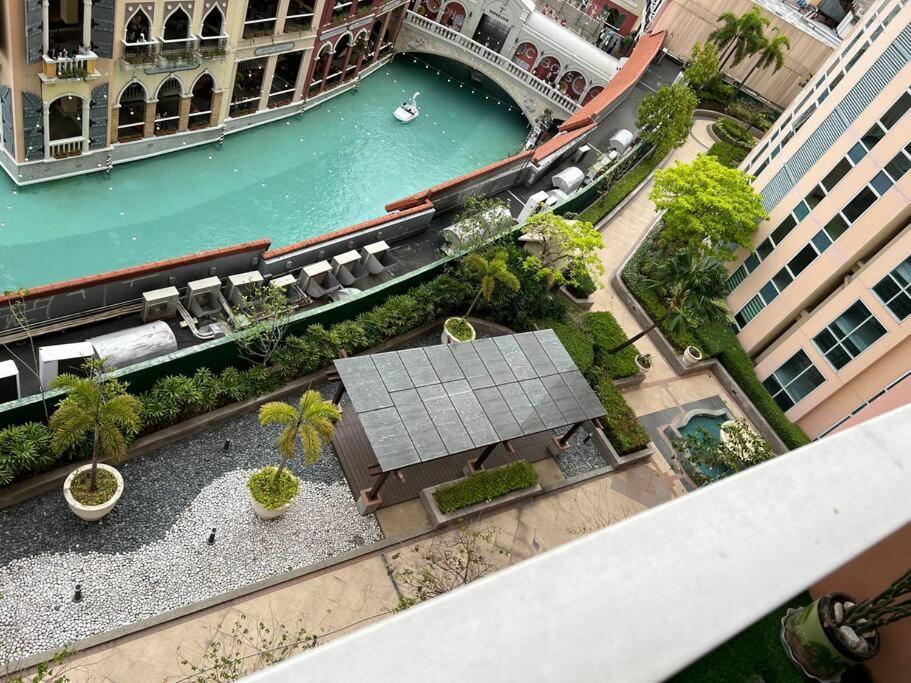 Apartment Casa Feliza Belle-veranda Overlooking Venice Grand Canal Gondola Ride, With Pool,gym,tennis,basketball Courts,sauna And Massage *